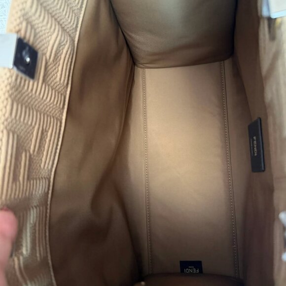 FENDI Technical Fabric Plexiglass FF Medium Fendi Sunshine Shopper Tote Beige - Picture 13 of 16